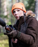 Windy orange hat,Pinewood, Pinewood