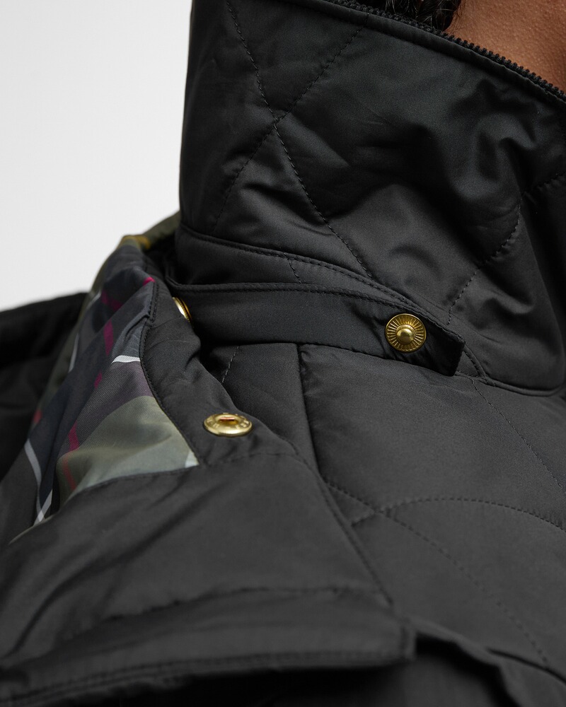 Steppmantel Meredith, Barbour
