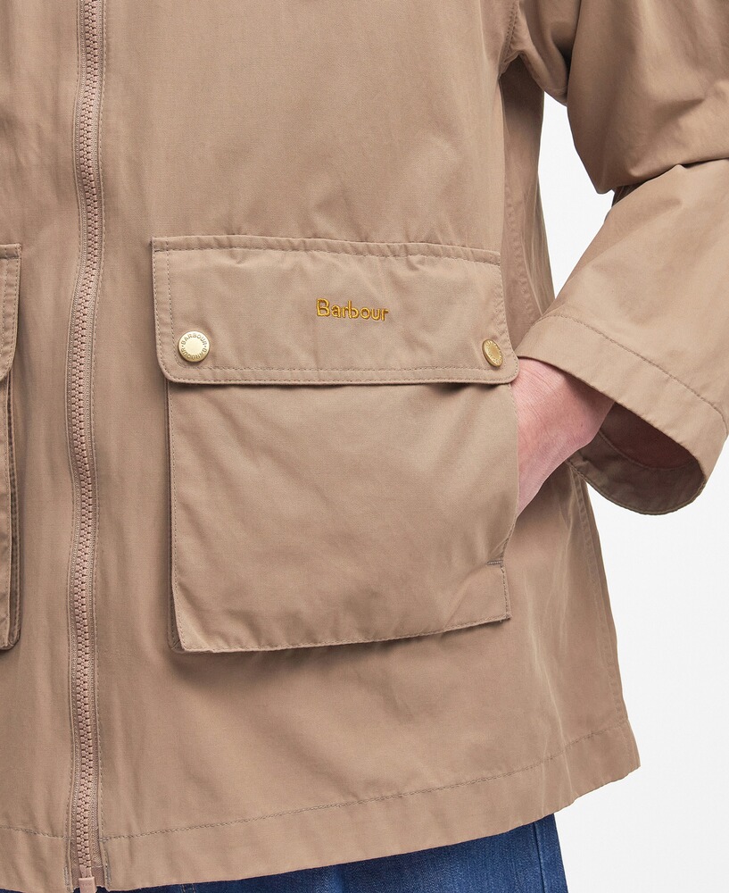 Jacke Perez, Barbour