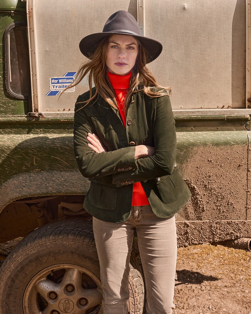Lederjacke mit Schulterpatch, Brigitte von Schönfels