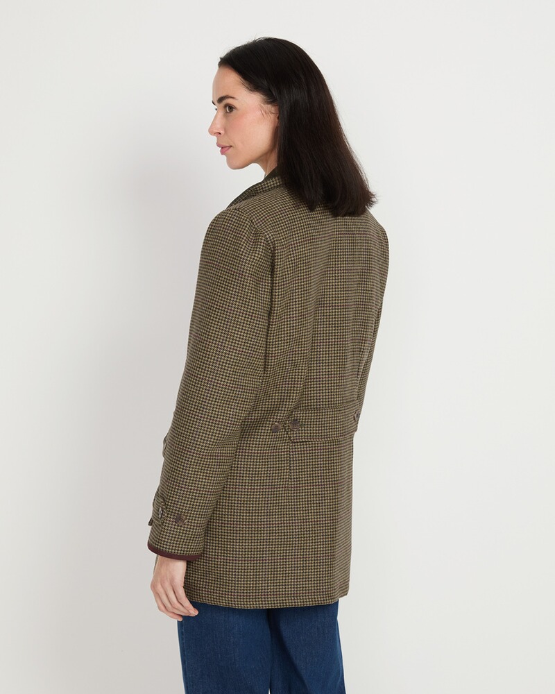 Tweedjacke, Laksen