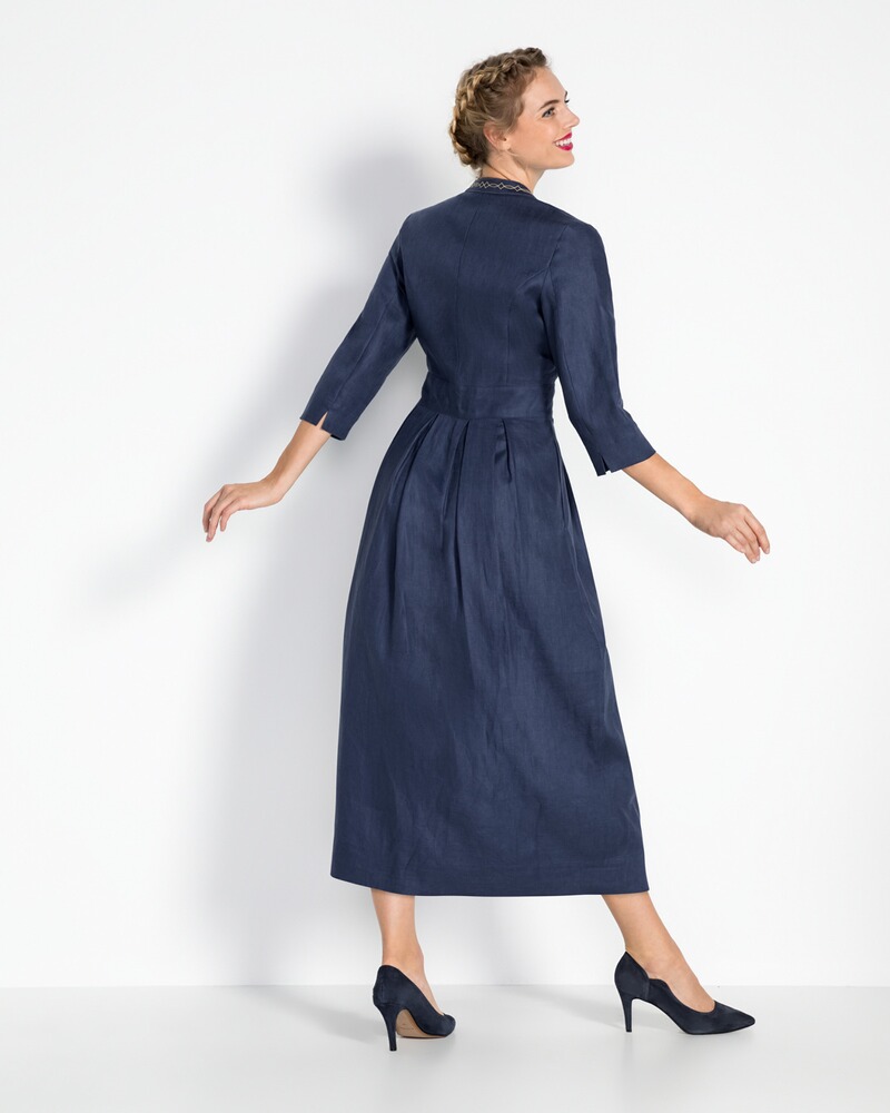Robe en lin, Luis Steindl