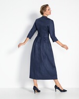 Robe en lin, Luis Steindl