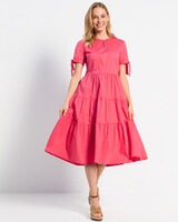 Robe à volants superposés, Brigitte von Schönfels