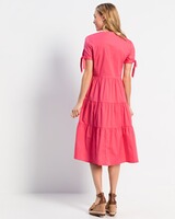 Robe à volants superposés, Brigitte von Schönfels