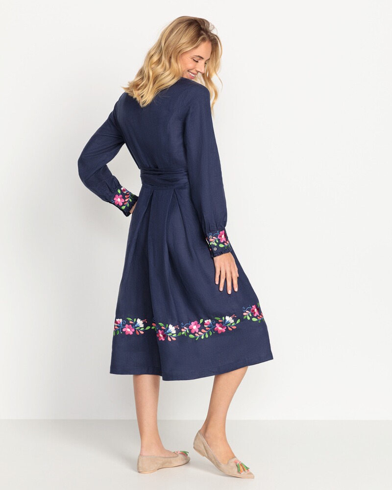 Leinenkleid mit Blumenstick, REITMAYER