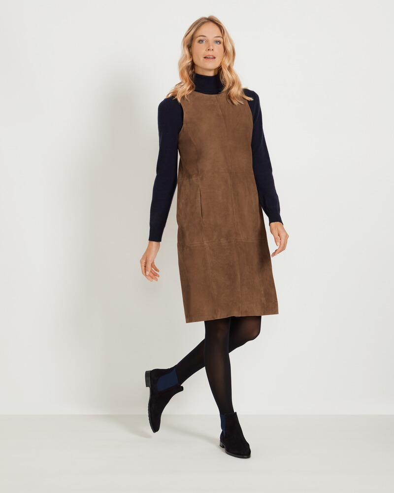 Kurzes Lederkleid , Brigitte von Schönfels