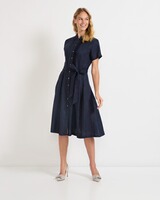 Halbarm-Kleid mit Gürtel, Luis Steindl