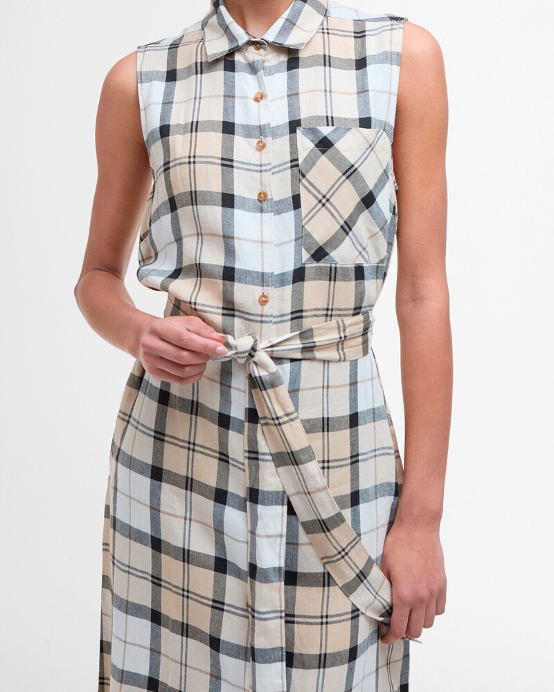 Karokleid Agnes, Barbour