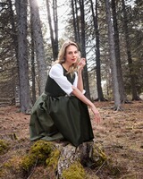 Longue dirndl en velours, Luis Steindl
