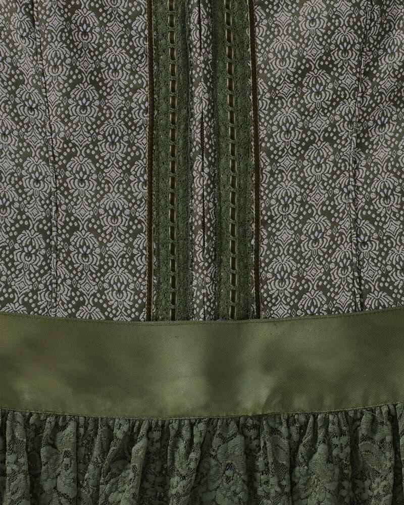 Jacquard-Dirndl, Almsach