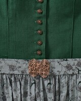 Dirndl mit Hirschmotiv, Almsach
