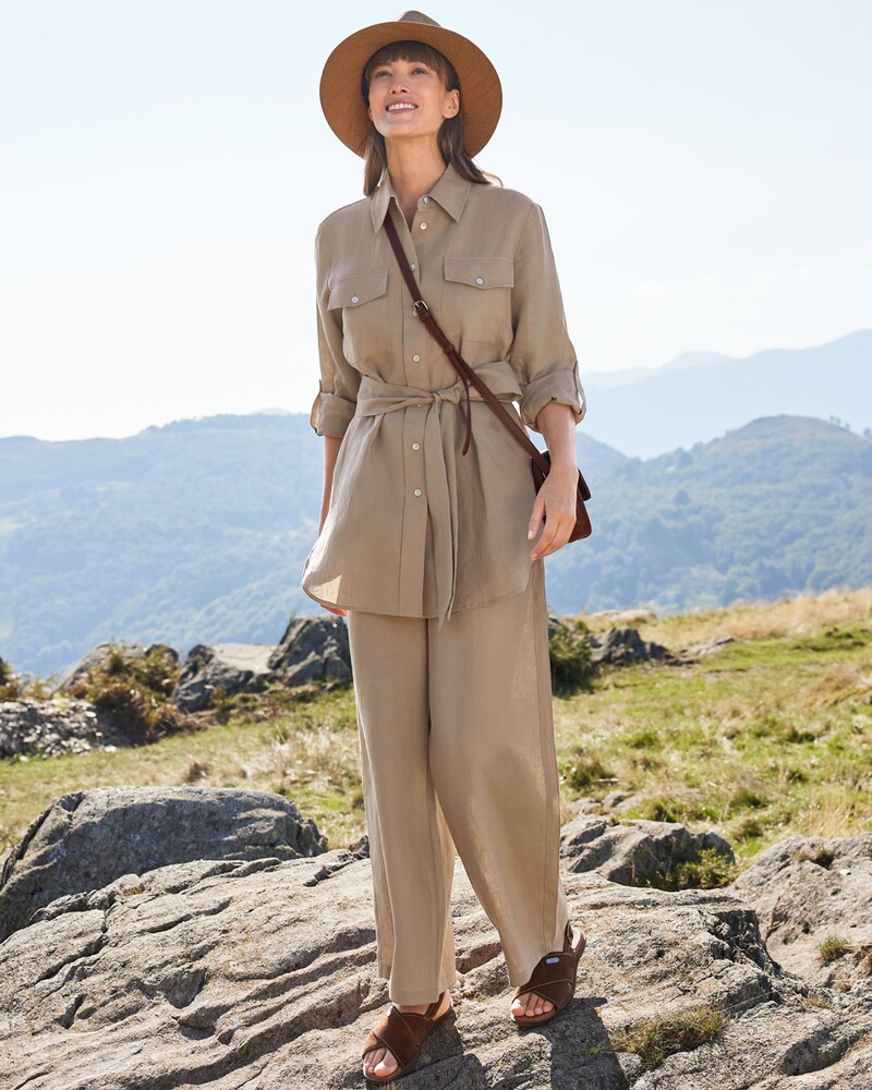 Lange Bluse mit Bindegürtel, Brigitte von Schönfels