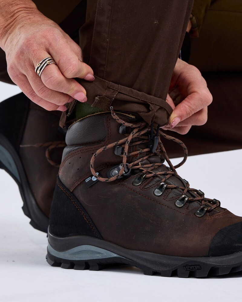 Damen Hose Finnveden Hybrid, Pinewood
