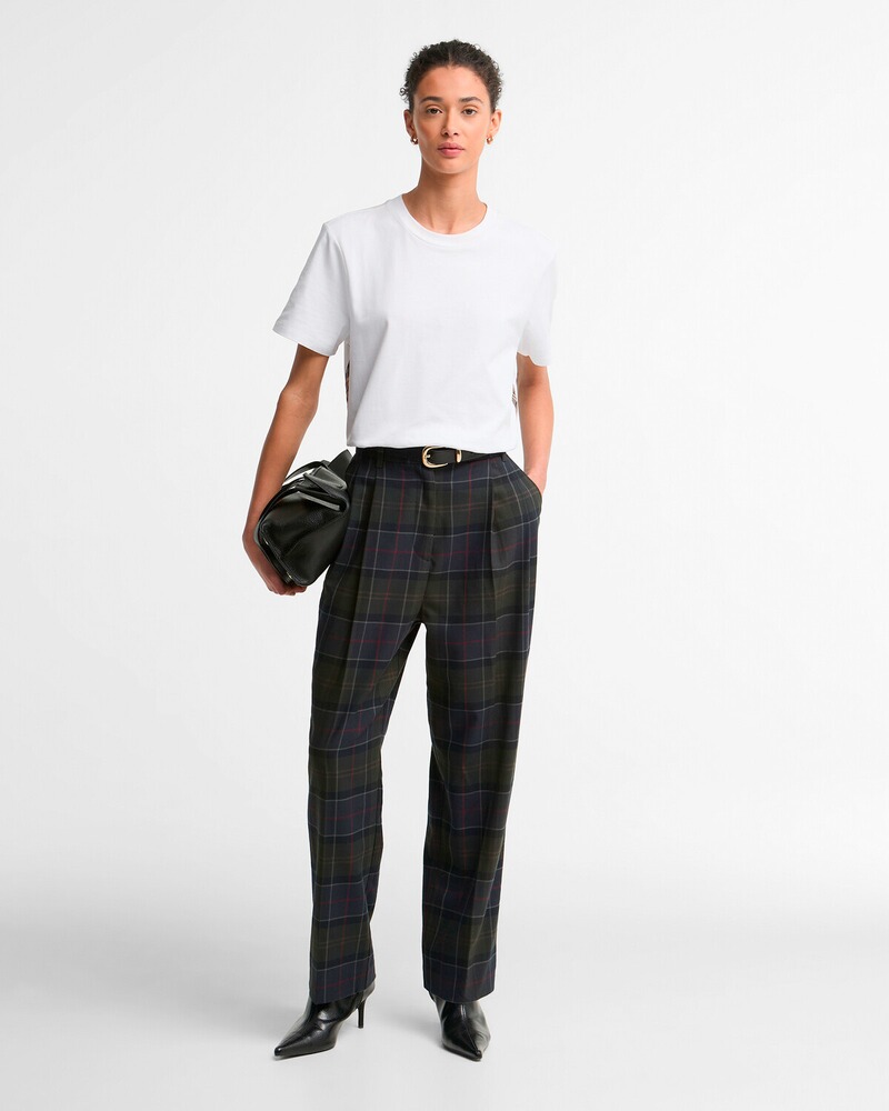 Hose Delilah, Barbour