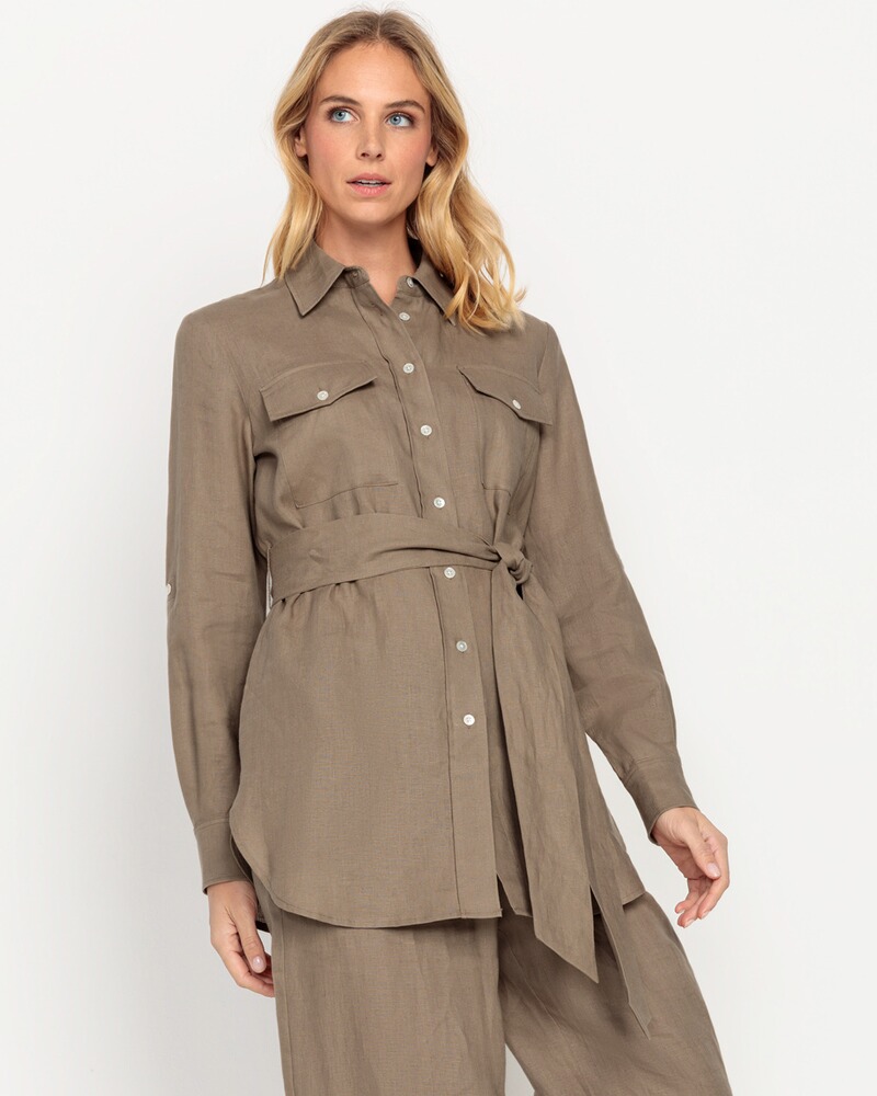 Lange Bluse mit Bindegürtel, Brigitte von Schönfels