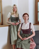 Dirndlbluse Gisa, FELICITAS