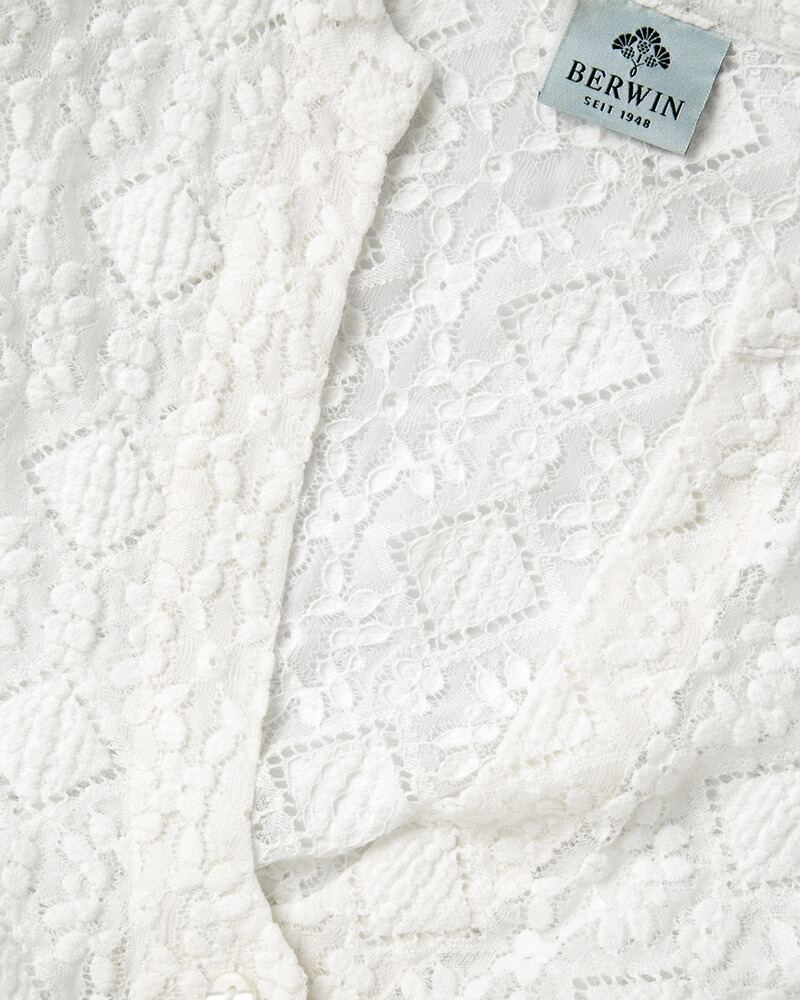 Dirndlbluse aus Spitze, Berwin