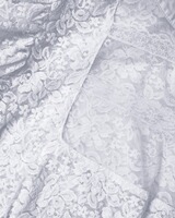 Dirndlbluse aus Spitze , Almsach