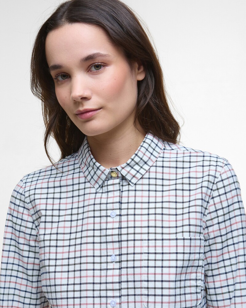 Karobluse Woodside, Barbour