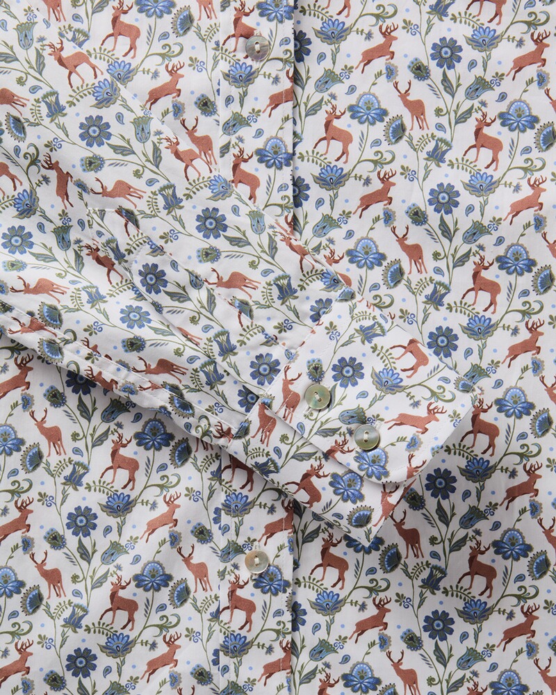 Popeline-Blumenbluse mit Hirschen, Luis Steindl