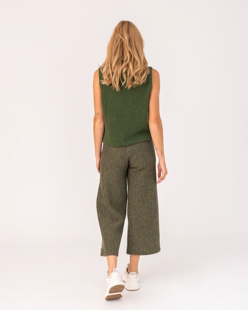 Pullunder Karla, Stapf