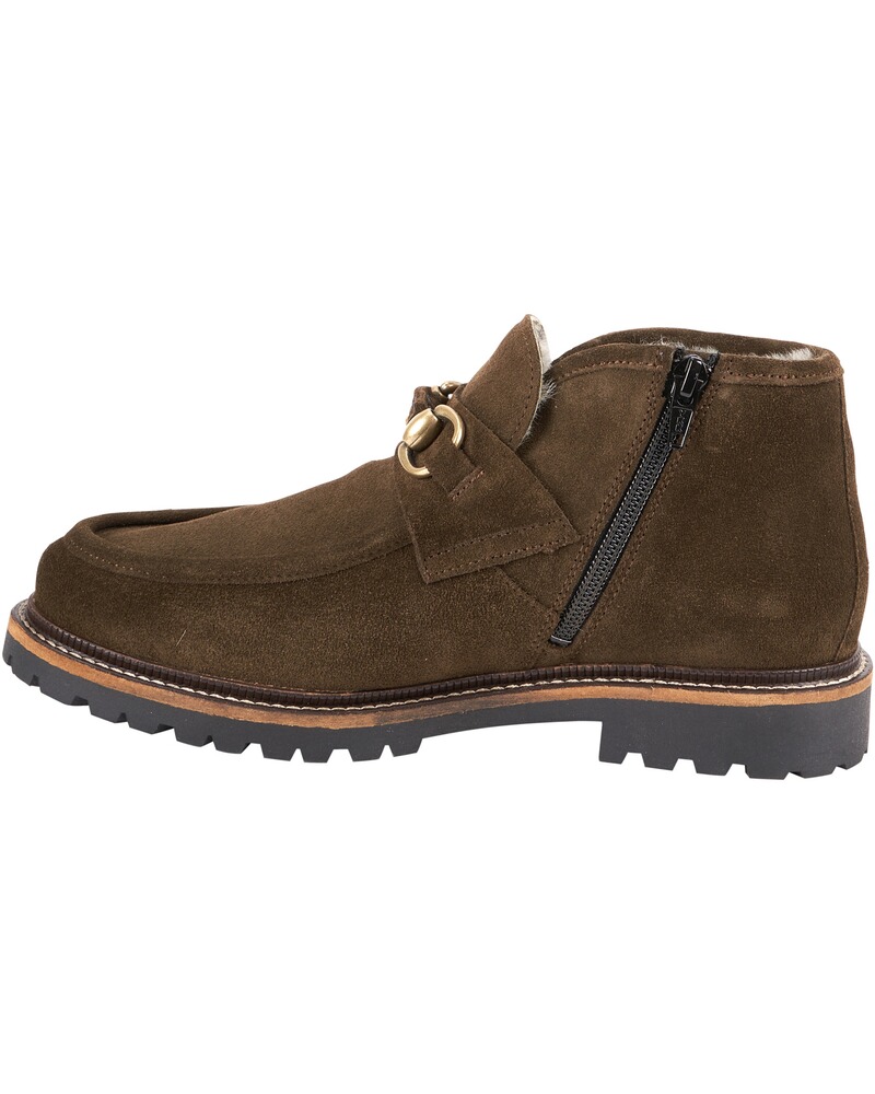 Mokassin-Boots, dirndl + bua