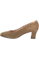 Pumps, dirndl + bua