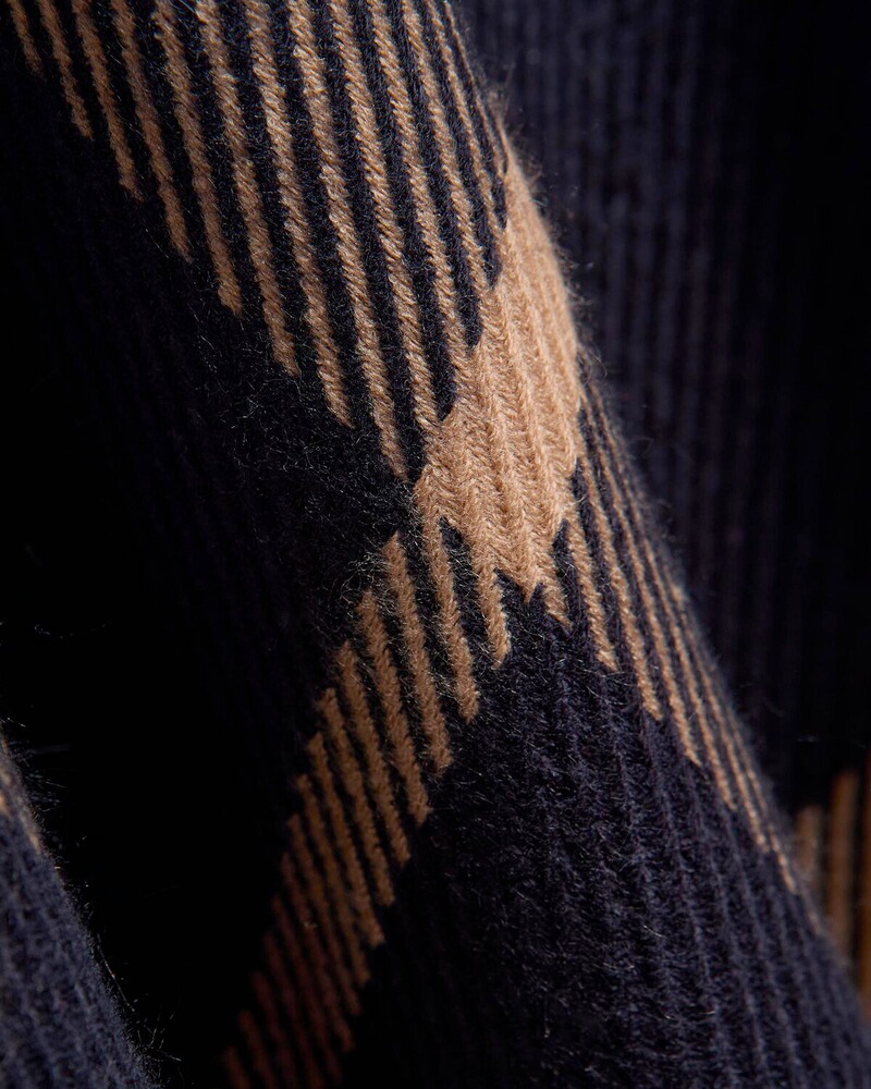Cape Isabelle Tartan Serape, Barbour
