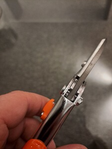 Bewertungsbild zu der Überschrift Reinigung schwierig.