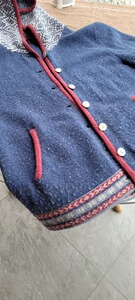 Bewertungsbild zu der Überschrift Erfahrung beim Tragen der Strickjacke