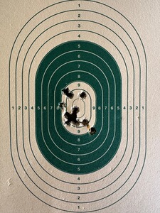 Bewertungsbild zu der Überschrift Sehr wertige Waffe, die einfach Spaß macht