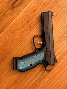 Bewertungsbild zu der Überschrift Top Waffe