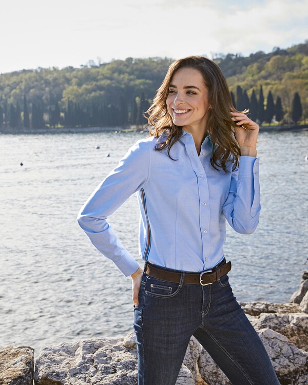 Brigitte Von Schonfels Oxford Bluse Mit Galonstreifen Blau Blusen Bekleidung Damenmode Mode Online Shop Frankonia De